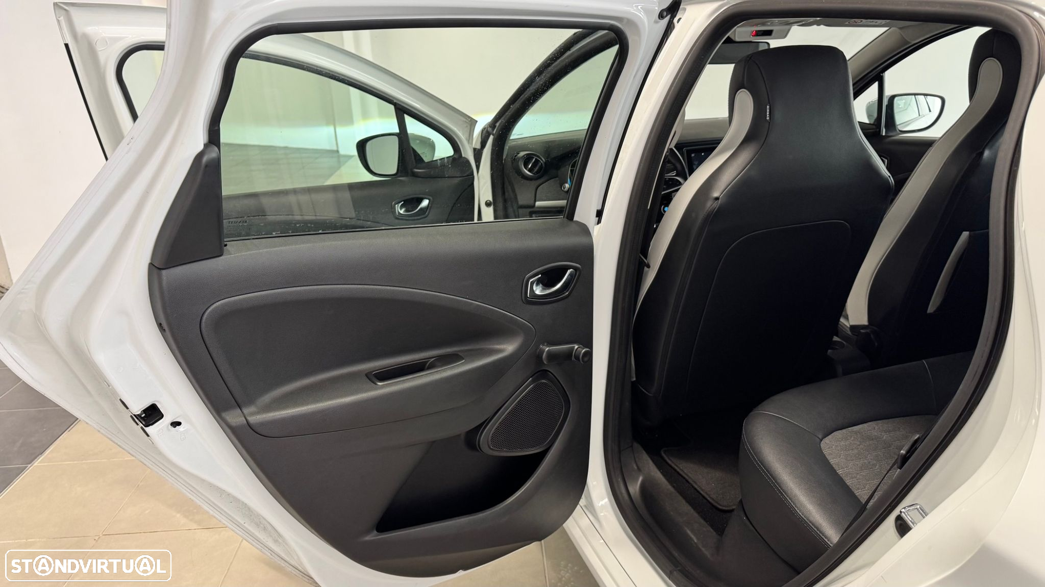 Renault Zoe - 6