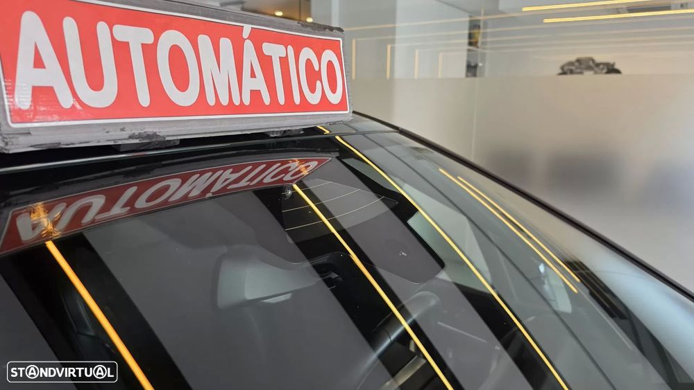 BMW 225xe Active Tourer e xDrive Pack Desportivo M - 28
