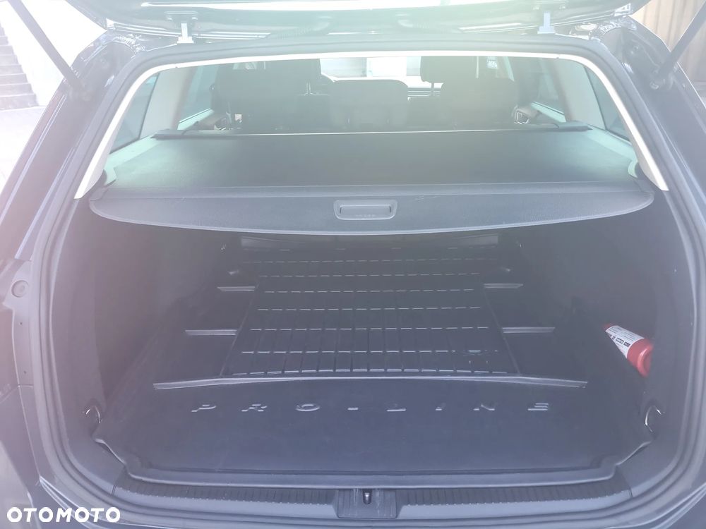 Volkswagen Passat - 6