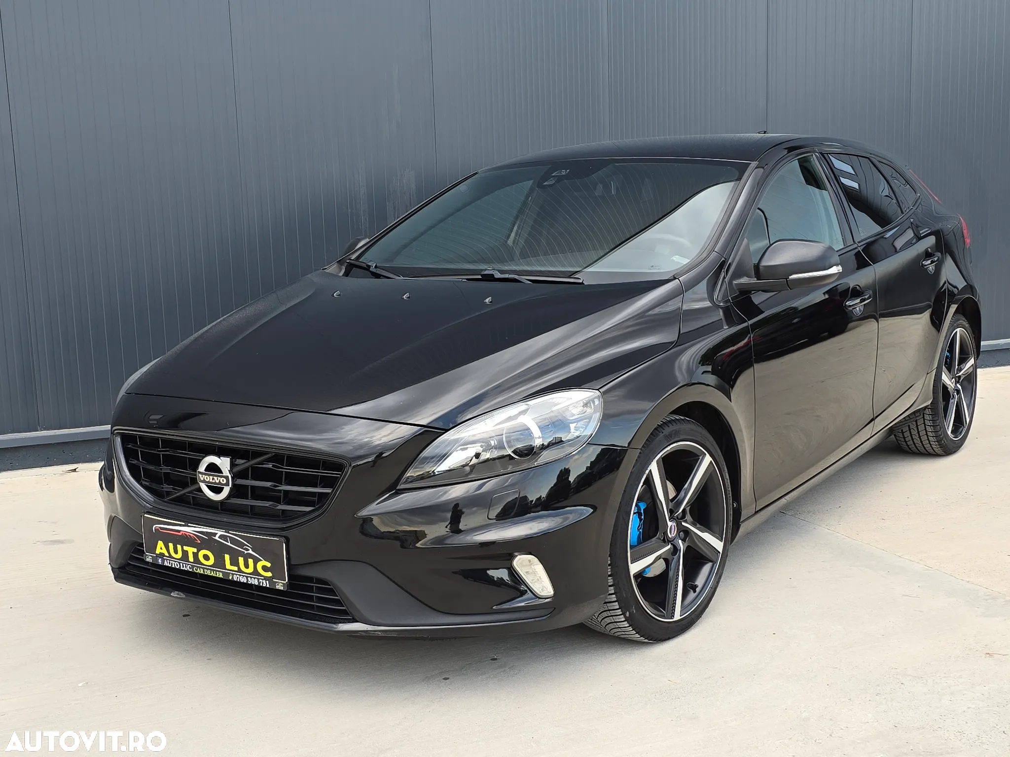 Volvo V40 D2 RDesign - 22