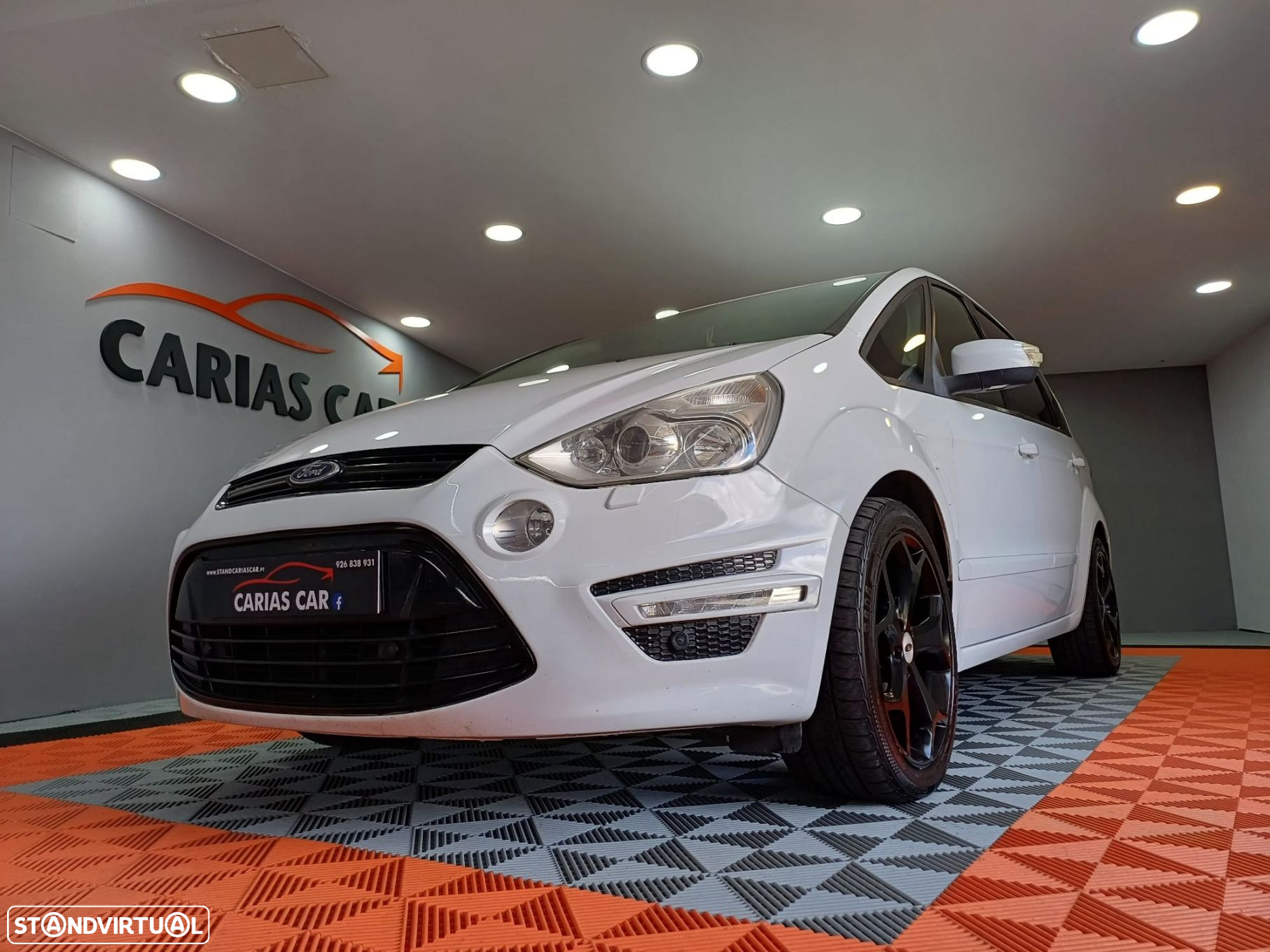 Ford S-Max - 7