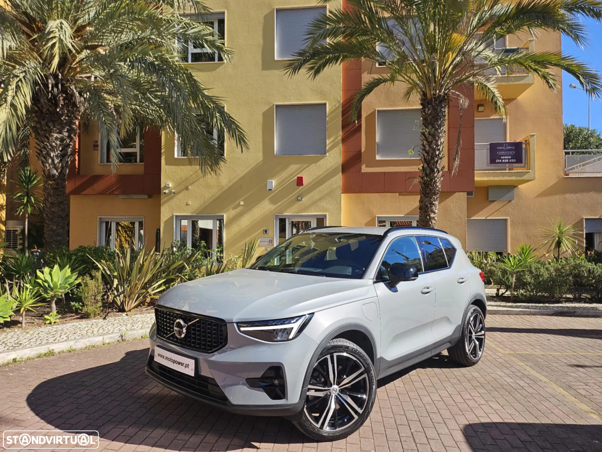 Volvo XC 40 1.5 T4 PHEV Plus Dark - 9