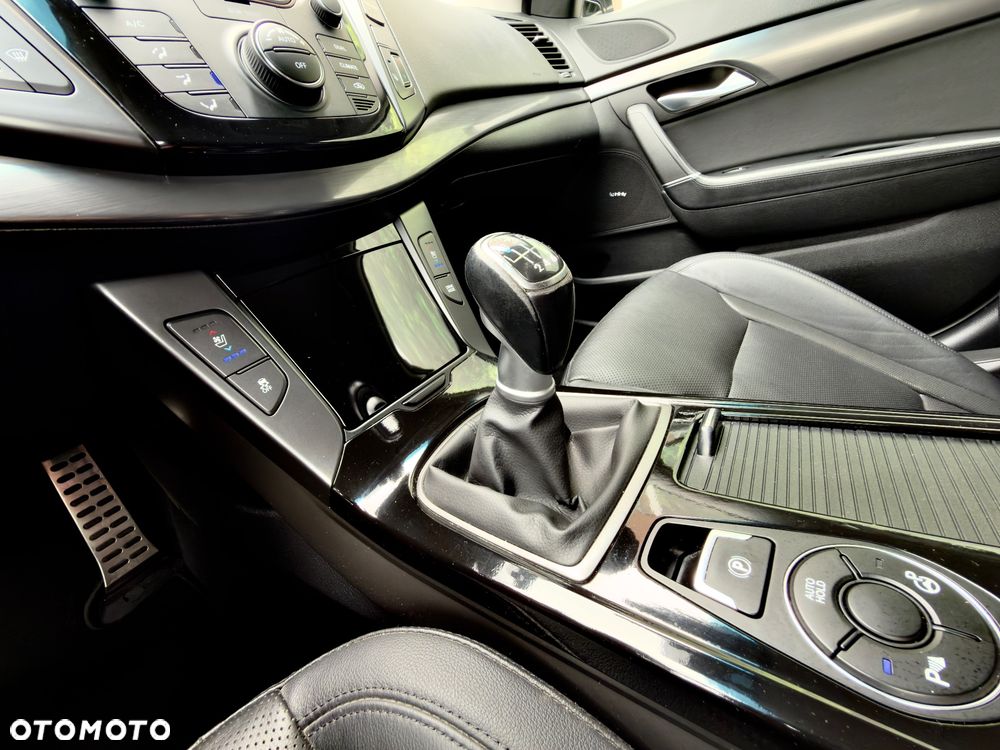 Hyundai i40 2.0 GDI Premium - 28