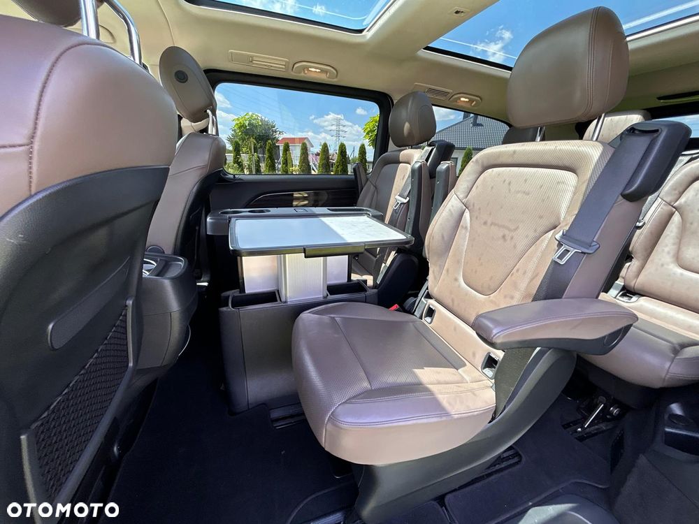 Mercedes-Benz Klasa V 300 d 4-Matic Avantgarde 9G-Tronic (d³ugi) - 20