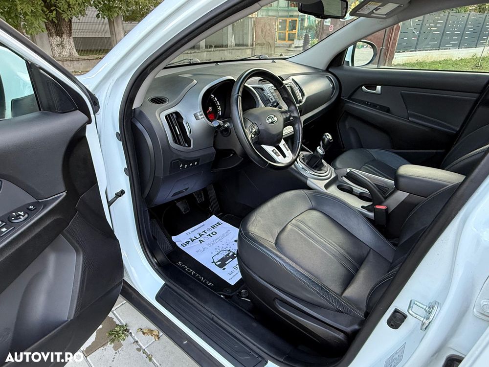 Kia Sportage 1.7 DSL MT 4x2 PREMIUM - 15