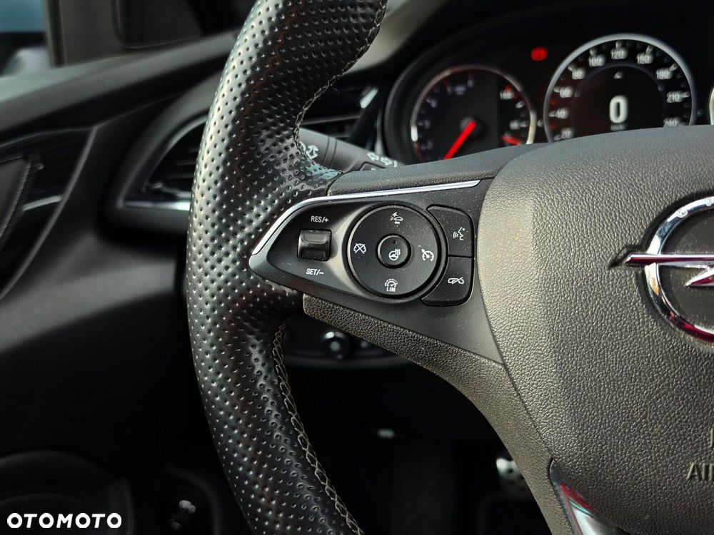 Opel Insignia CT 2.0 CDTI 4x4 Exclusive S&S - 18