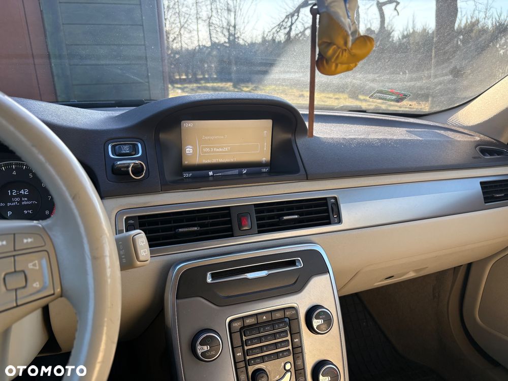 Volvo XC 60 T4 Momentum - 13