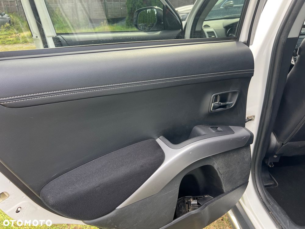 Mitsubishi Outlander 2.0 2WD Edition - 14