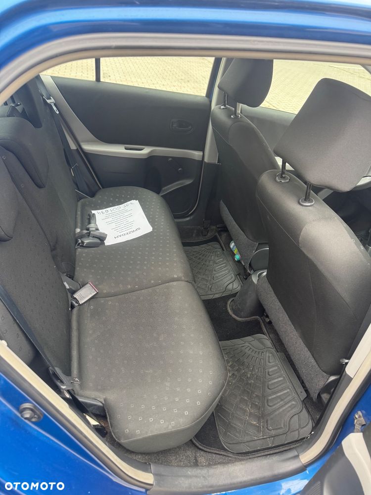 Toyota Yaris 1.0 Luna A/C - 5