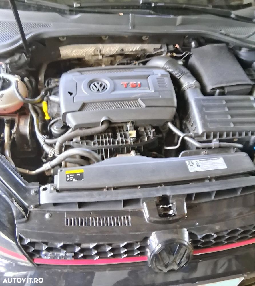 Volkswagen Golf GTI BlueMotion Technology DSG - 35