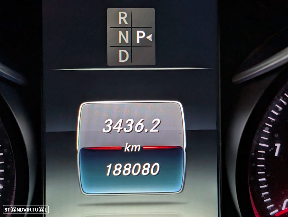 Mercedes-Benz V 250 d Longo Avantgarde - 4