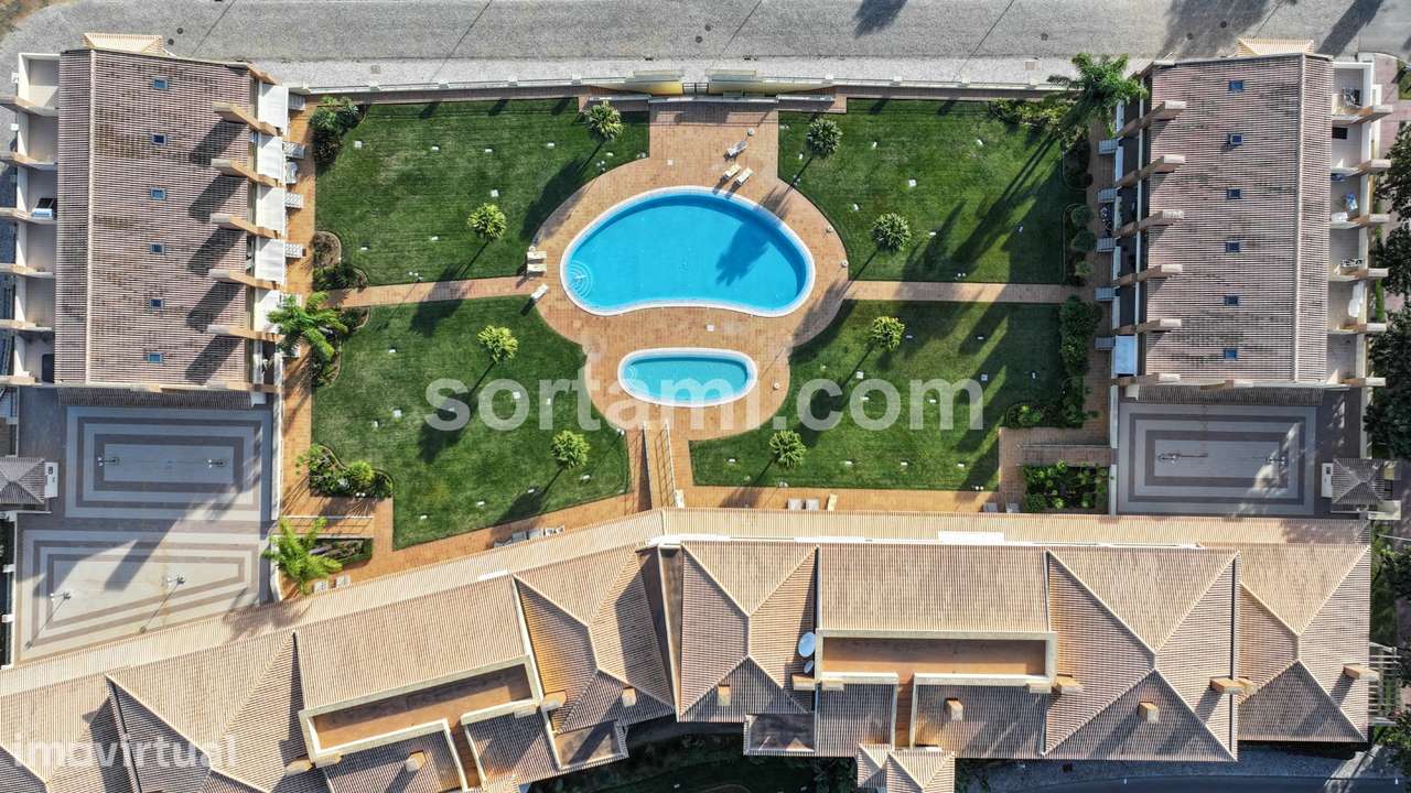 Apartamento T2+2 Venda em Quarteira,Loulé - Grande imagem: 3/45