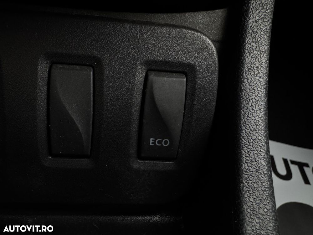 Dacia Duster dCi 110 FAP 4x2 Laureate - 15