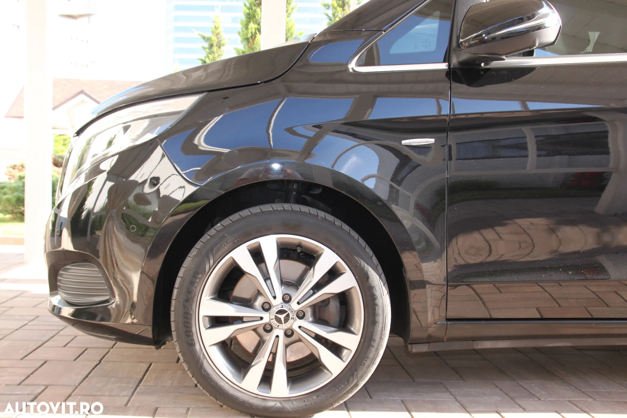 Mercedes-Benz V 250 BlueTEC Aut. Long Avantgarde - 20