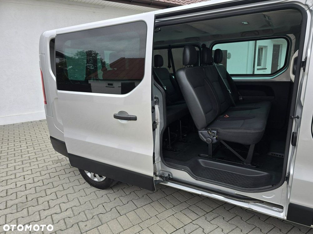 Renault Trafic - 22