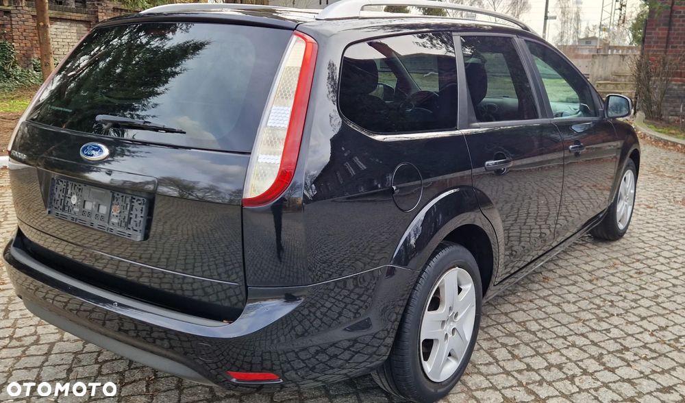 Ford Focus - 12