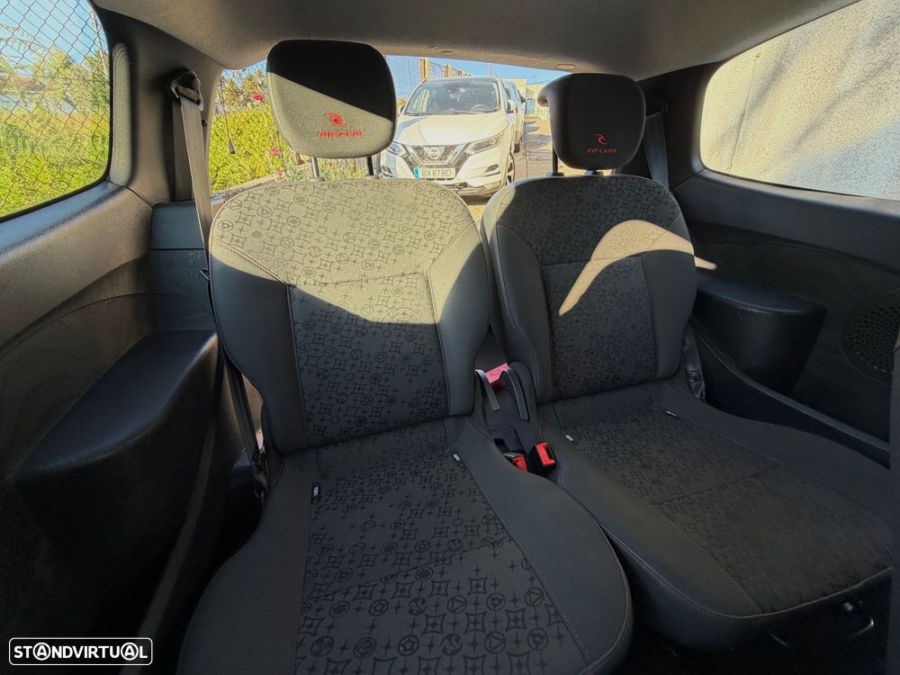 Renault Twingo 1.2 16V Ripcurl — fotografia 21