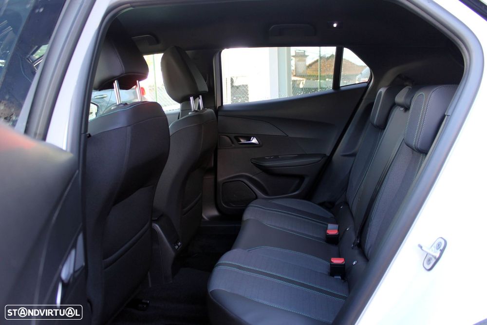 Peugeot 2008 PureTech 100 Stop&Start Allure - 28