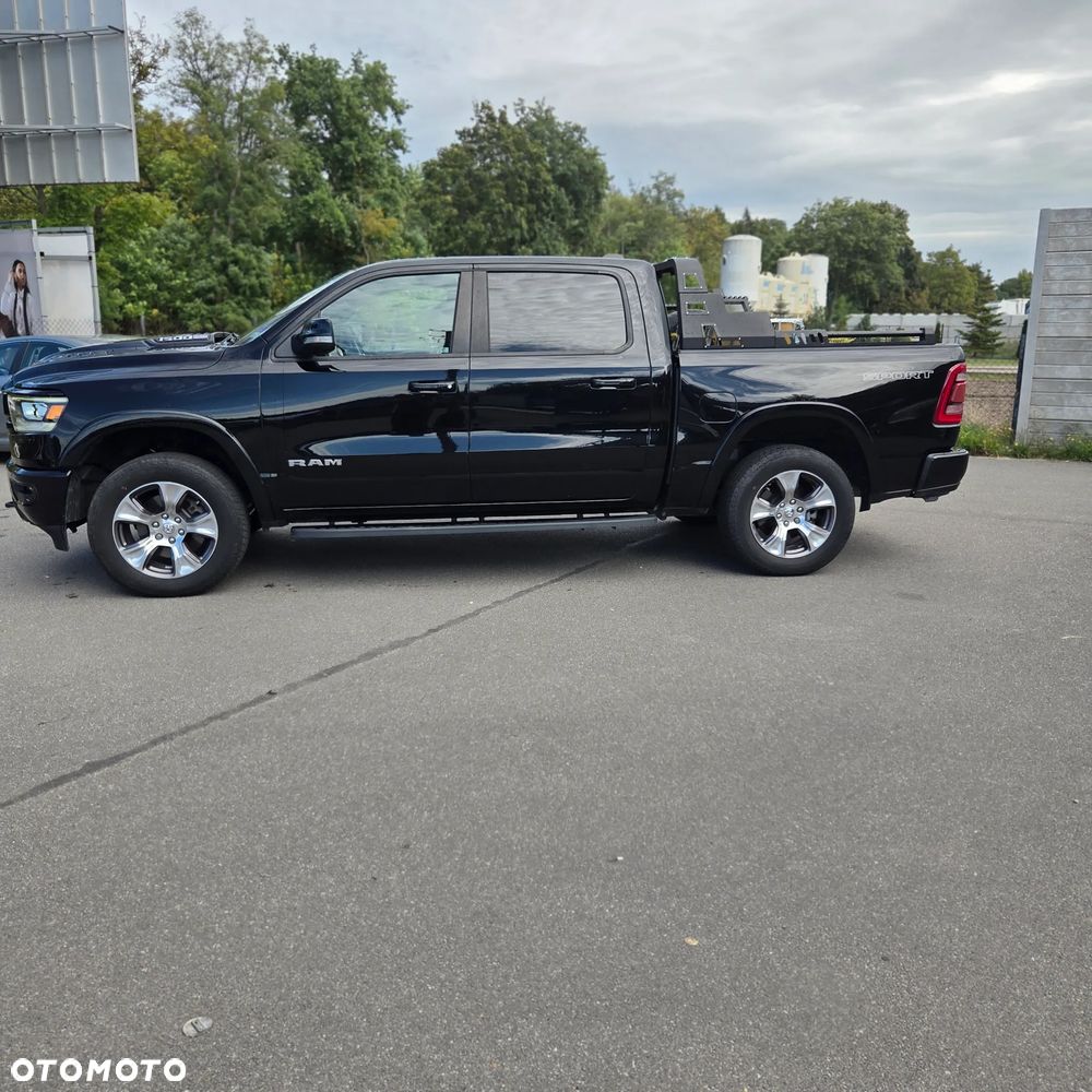 Dodge RAM 5.7 4x4 - 17