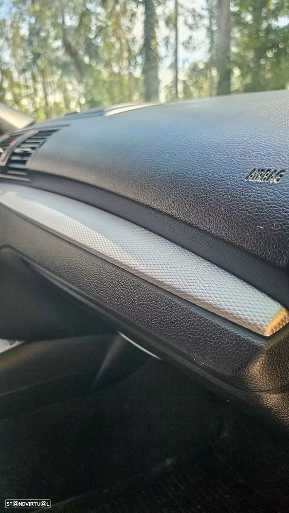 BMW 118 d Limited Edition Lifestyle c/ M Sport Pack - 20