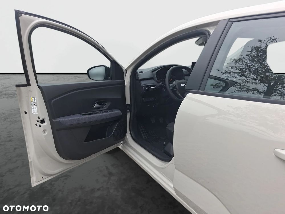 Dacia Sandero - 13