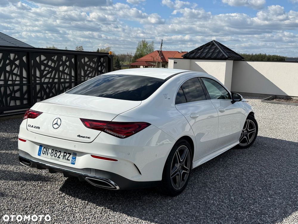 Mercedes-Benz CLA 220 7G-DCT AMG Line - 13