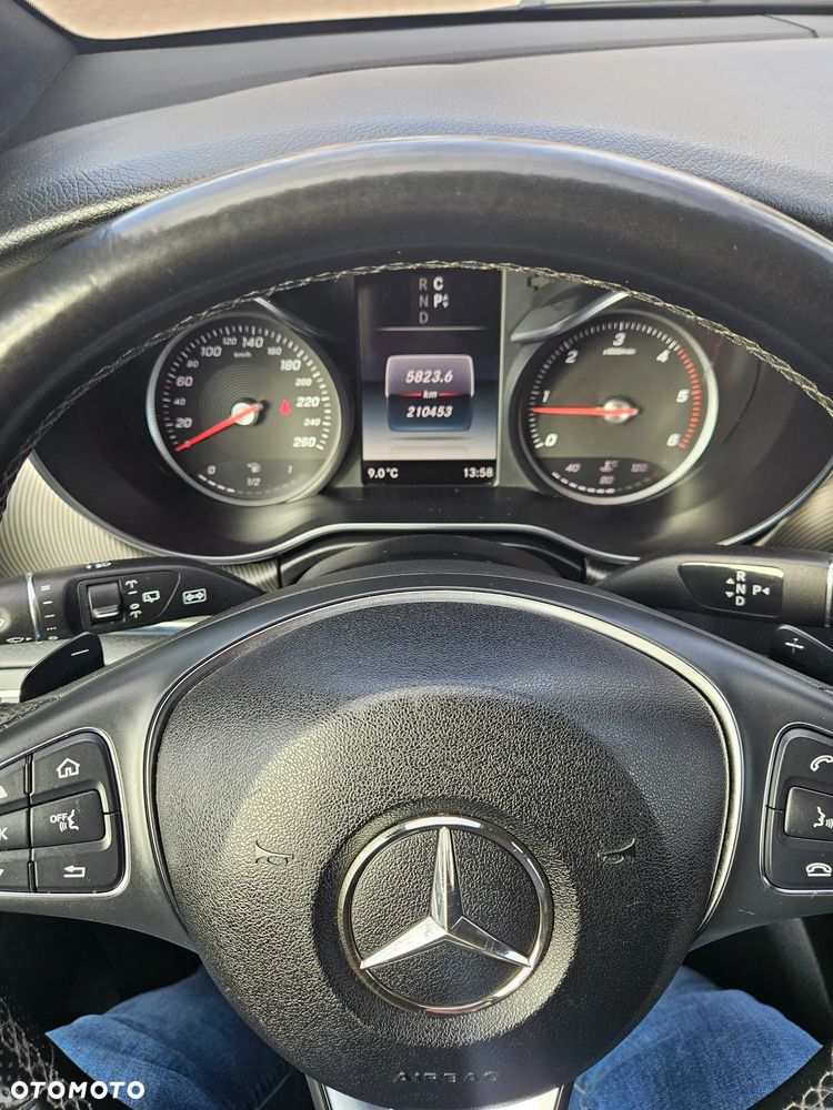 Mercedes-Benz Klasa V 250 (BlueTEC) d extralang 4Matic 7G-TRONIC - 14