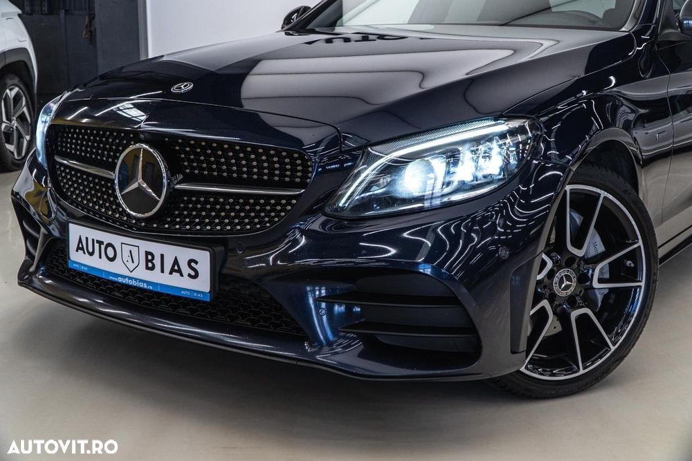 Mercedes-Benz C 300 e 9G-TRONIC AMG Line - 11