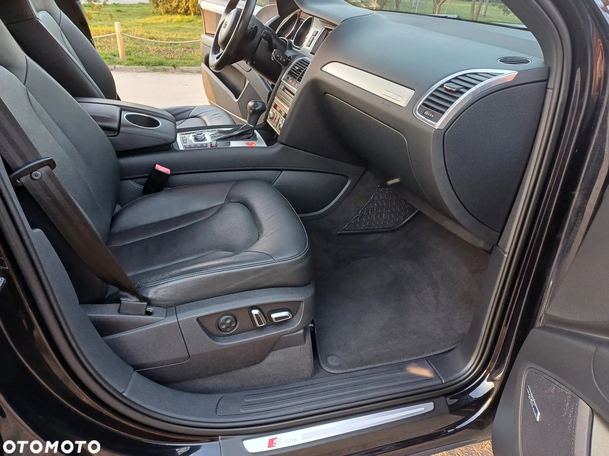 Audi Q7 3.0 TFSI Quattro Tiptronic - 38