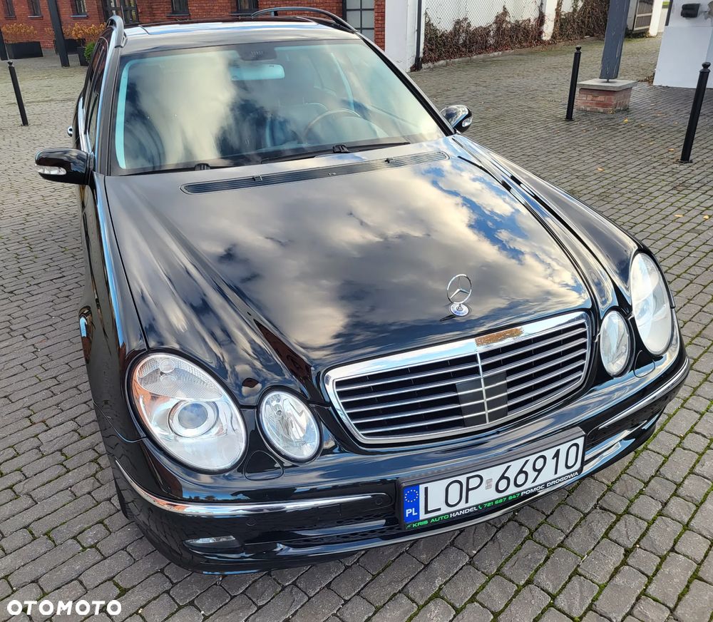 Mercedes-Benz Klasa E 500 T Avantgarde - 22