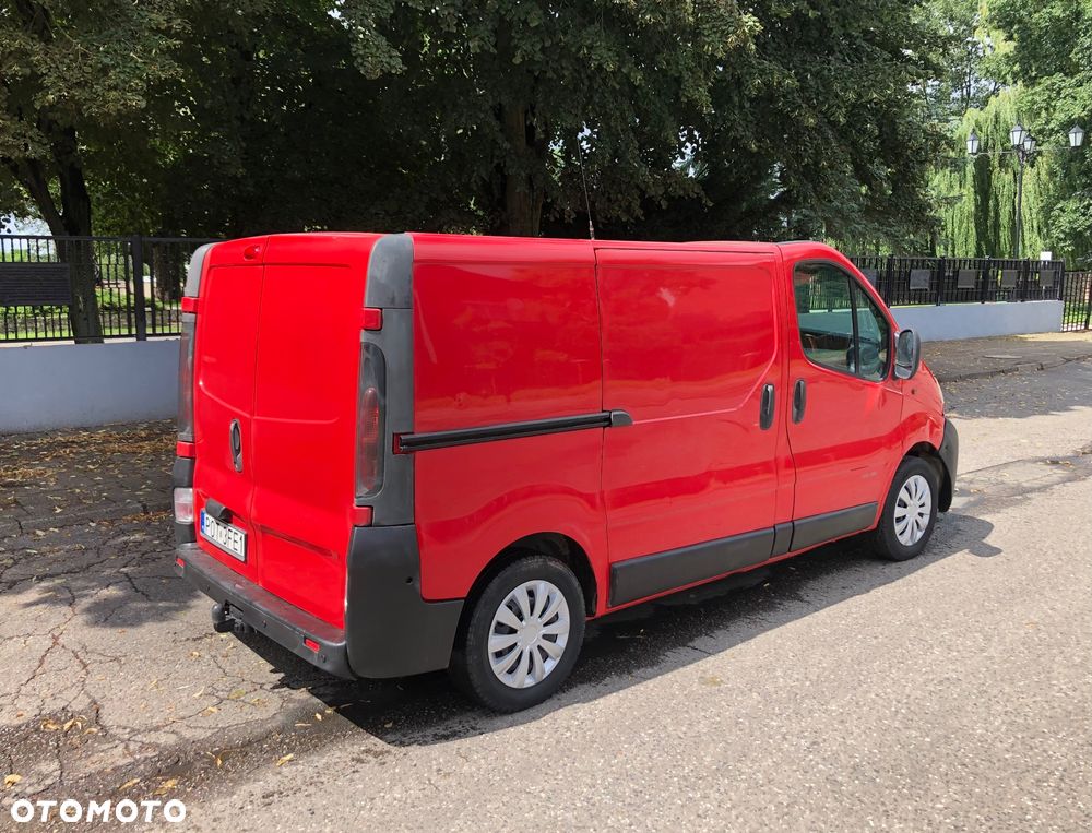 Renault Trafic - 2