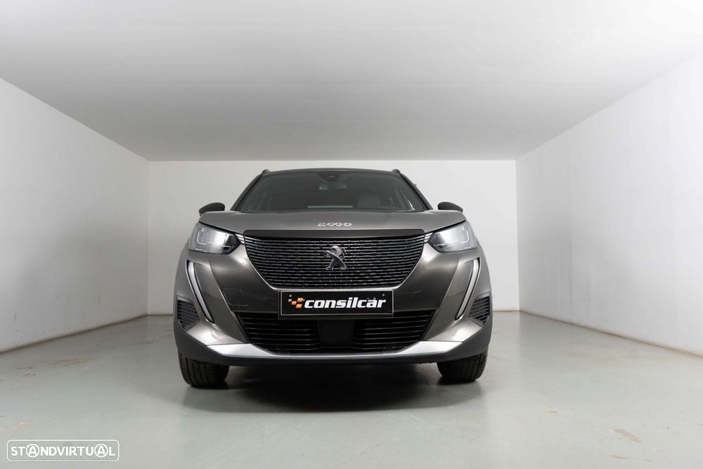 Peugeot 2008 1.2 PureTech Allure EAT8 - 3