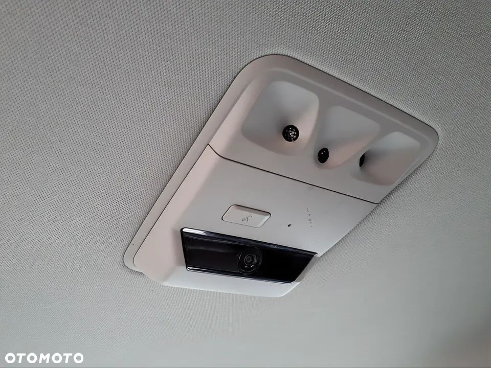 Kia Carnival - 20