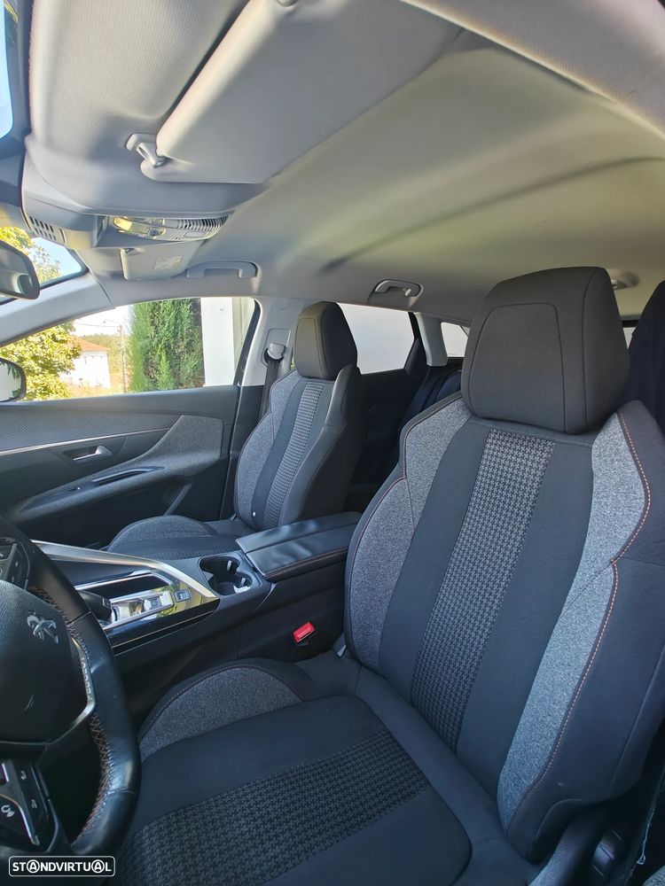 Peugeot 3008 - 8