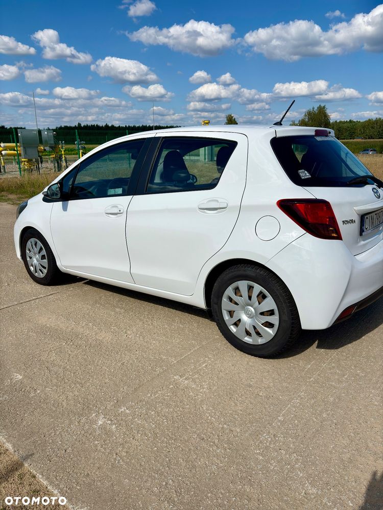 Toyota Yaris - 32