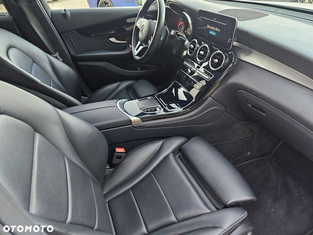 Mercedes-Benz GLC 220 d 4Matic 9G-TRONIC - 18