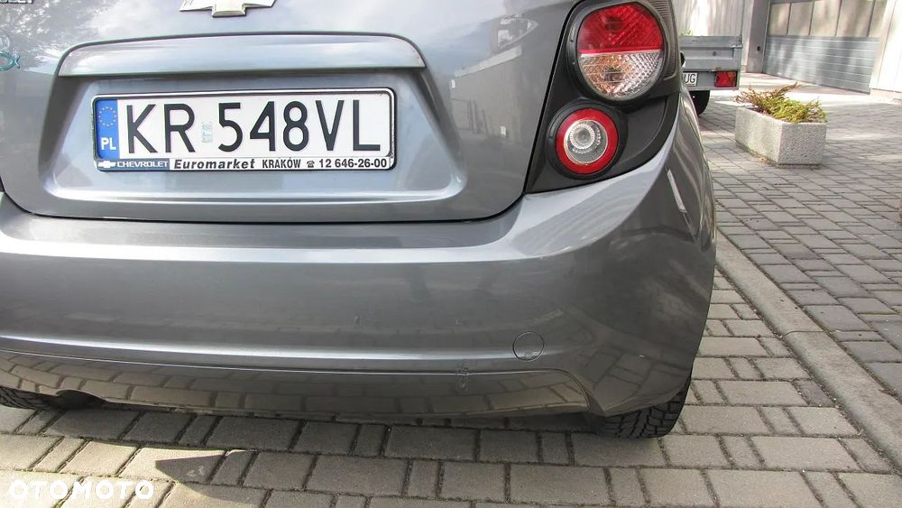 Chevrolet Aveo - 6