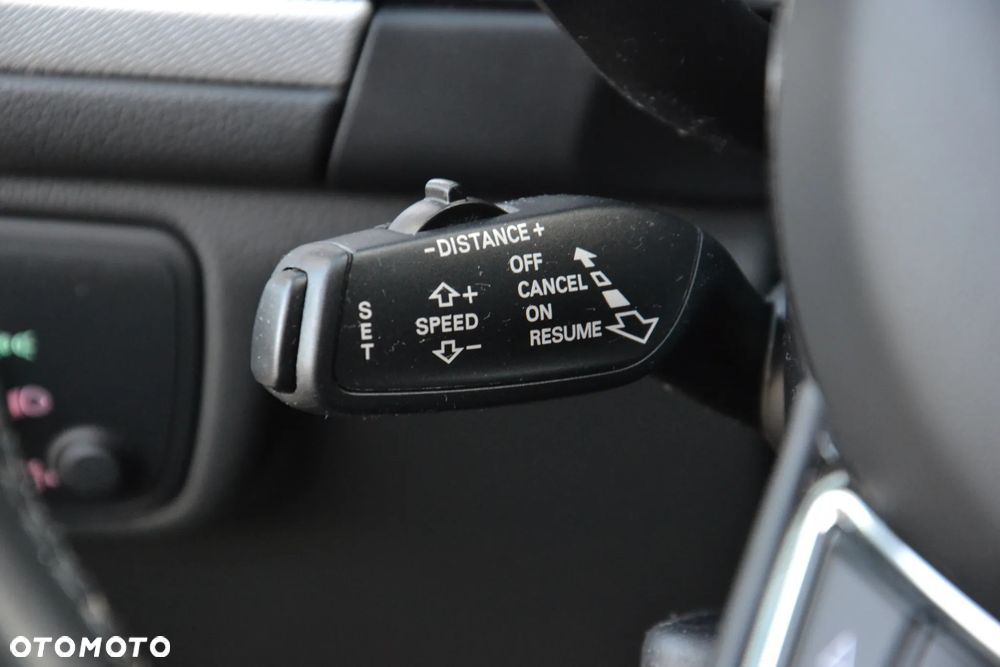 Audi A6 Avant 2.0 TDI Ultra S tronic - 27
