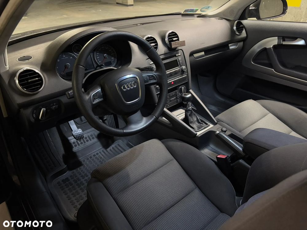 Audi A3 3-drzwiowe 2.0 TDI DPF Ambition - 6