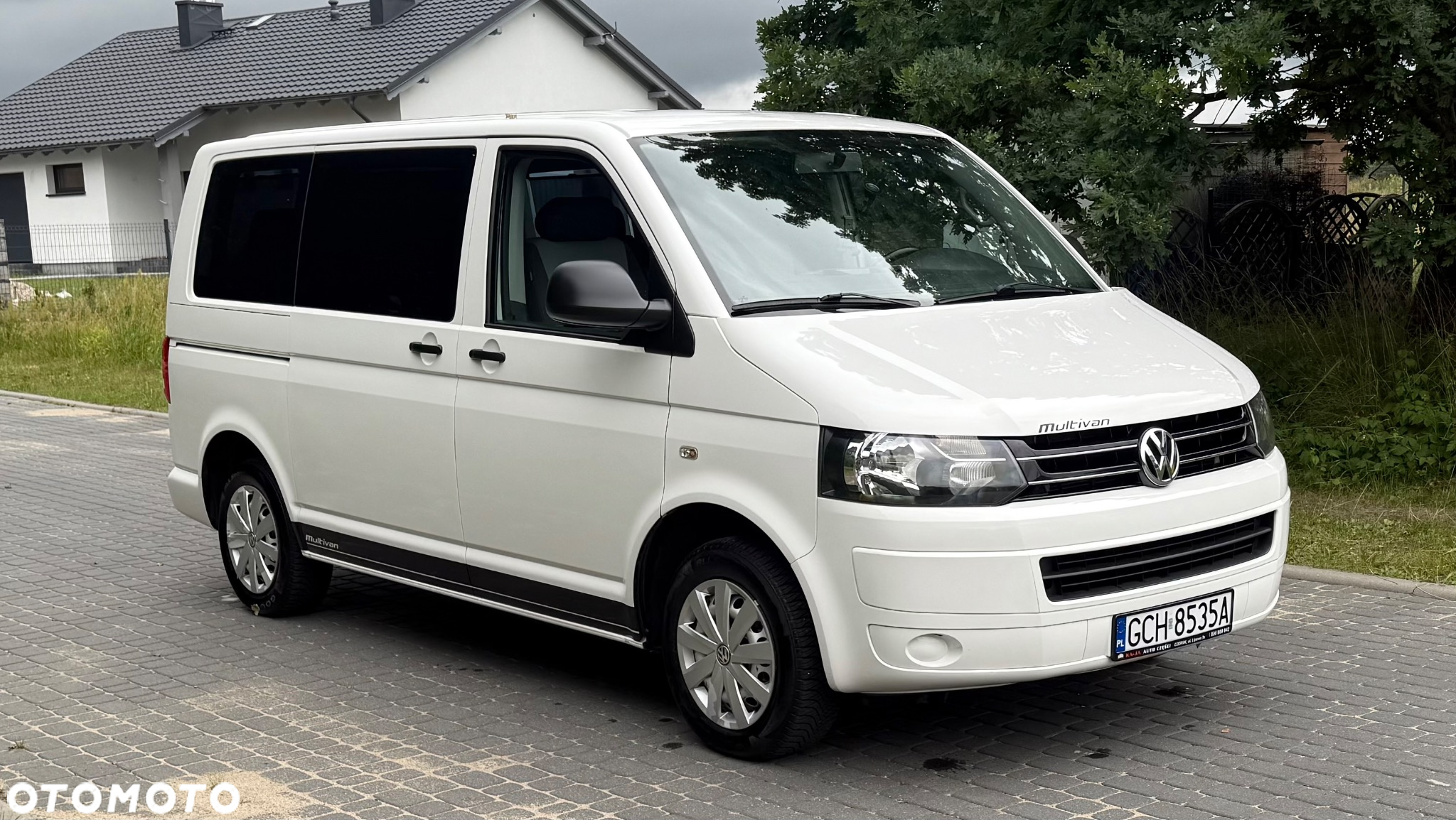 Volkswagen Multivan - 4