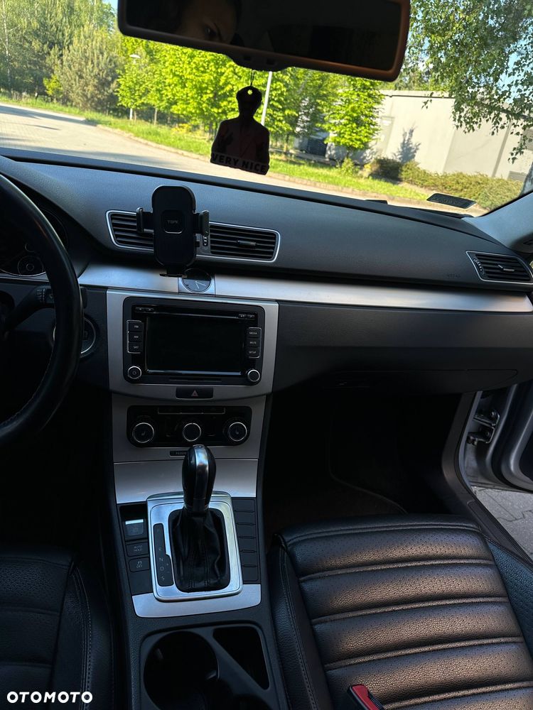 Volkswagen Passat CC - 15