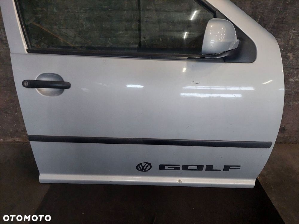 DRZWI KOMPLETNE PRAWY PRZÓD VOLKSWAGEN GOLF IV LB7Z - 3