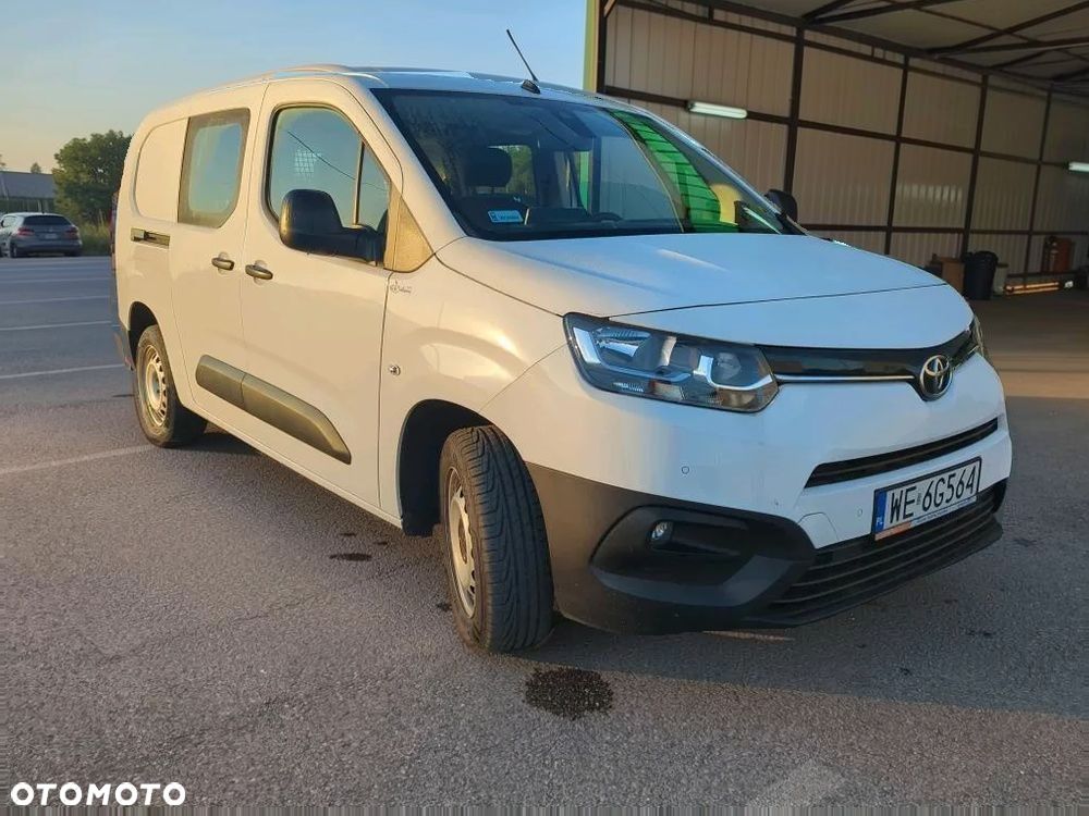 Toyota Proace City 1.2 D-4T Long 2,3t Active (bryg.) - 3