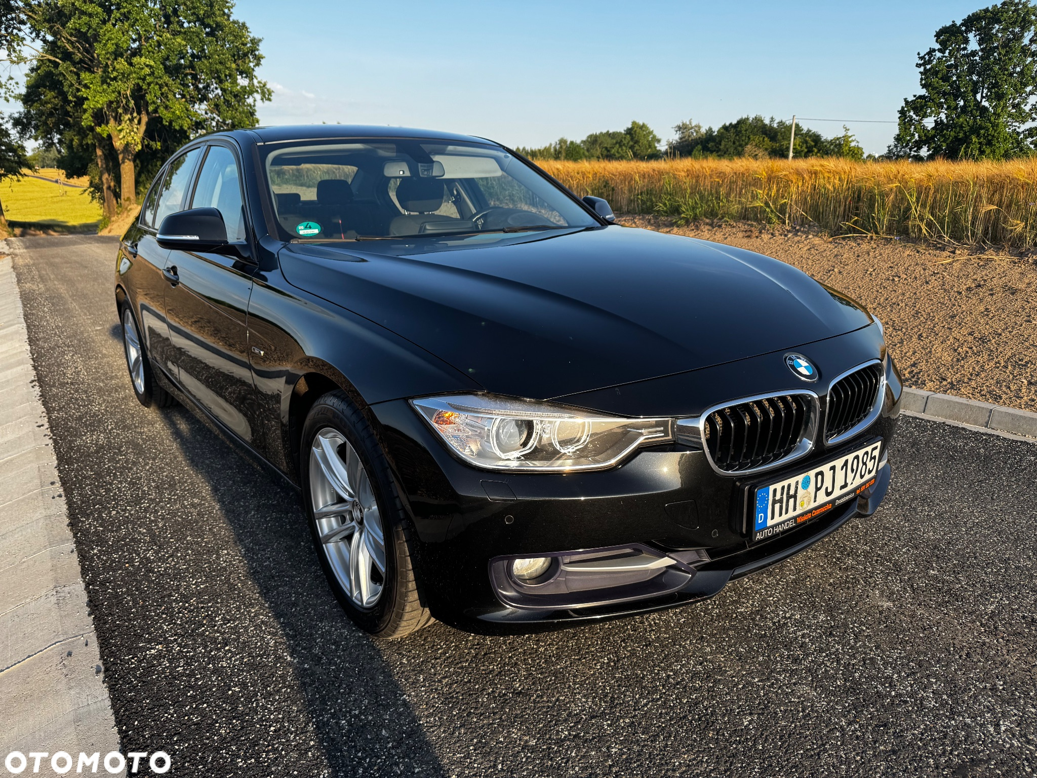 BMW Seria 3 318d Sport Line - 25