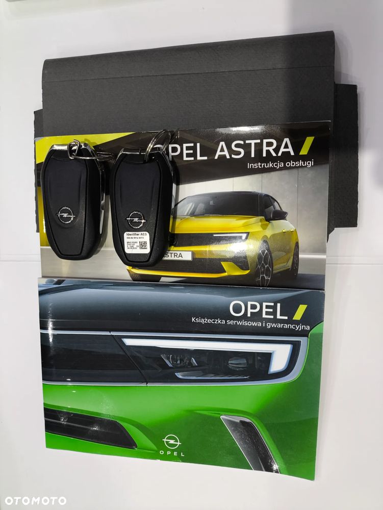 Opel Astra 1.2 T Elegance S&S - 34