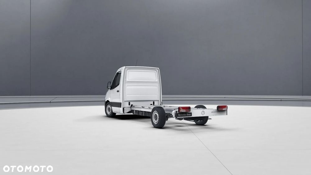 Mercedes-Benz Sprinter - 17