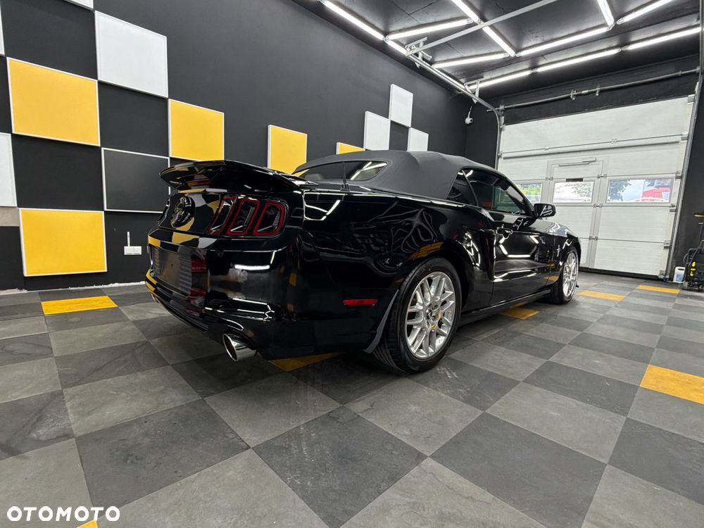 Ford Mustang 3.7 V6 - 3