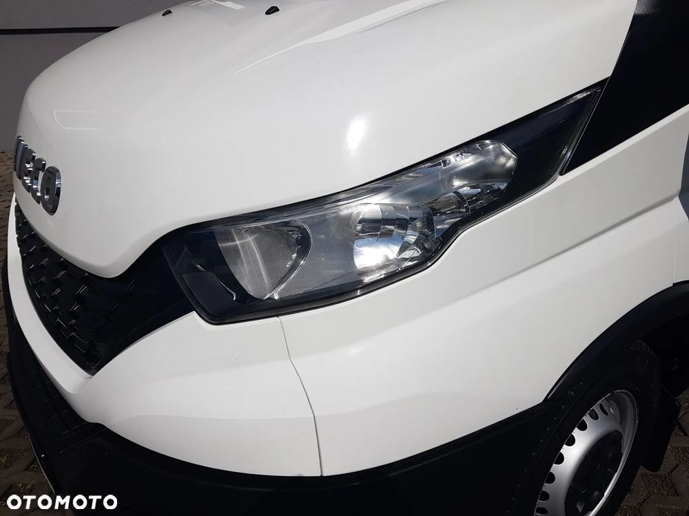 Iveco DAILY KONTENER NISKOPODŁOGOWY 4,43x2,23x2,42 SKLEP FOODTRUCK BAR KLIMA KONIOWÓZ KAMPER - 31