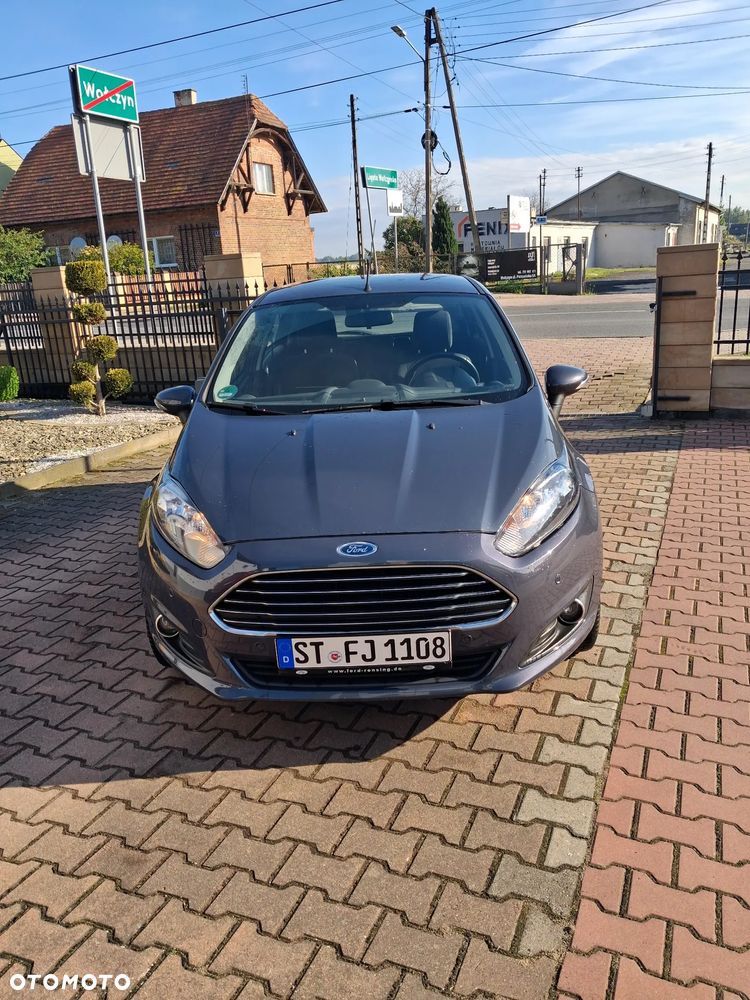 Ford Fiesta - 2