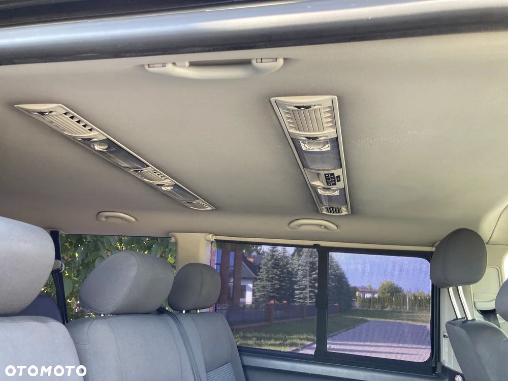 Volkswagen Caravelle L2 - 19